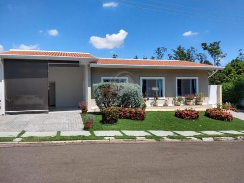 Casa à venda em Campinas, Fazenda São Quirino, com 3 quartos, com 265 m², Residencial Campos Verdes